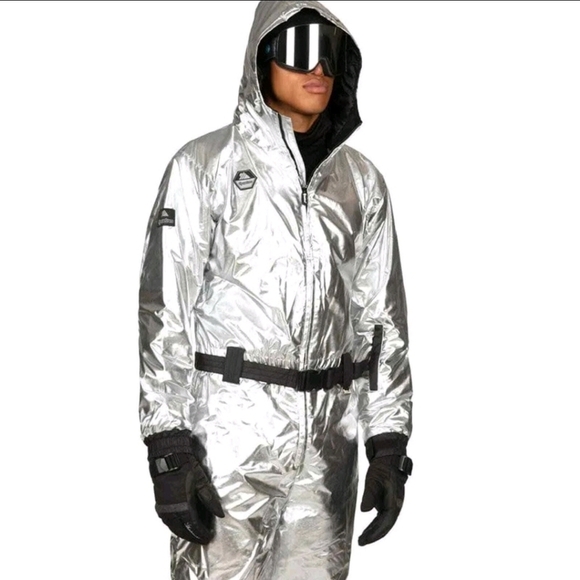NWT! Tipsy Elves,Men's Silver Bullet Snow Suit,Metallic Silver, Size M, MSRP$300 - Picture 3 of 7